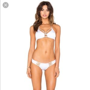 NWT white Beach Bunny bikini L top L bottom